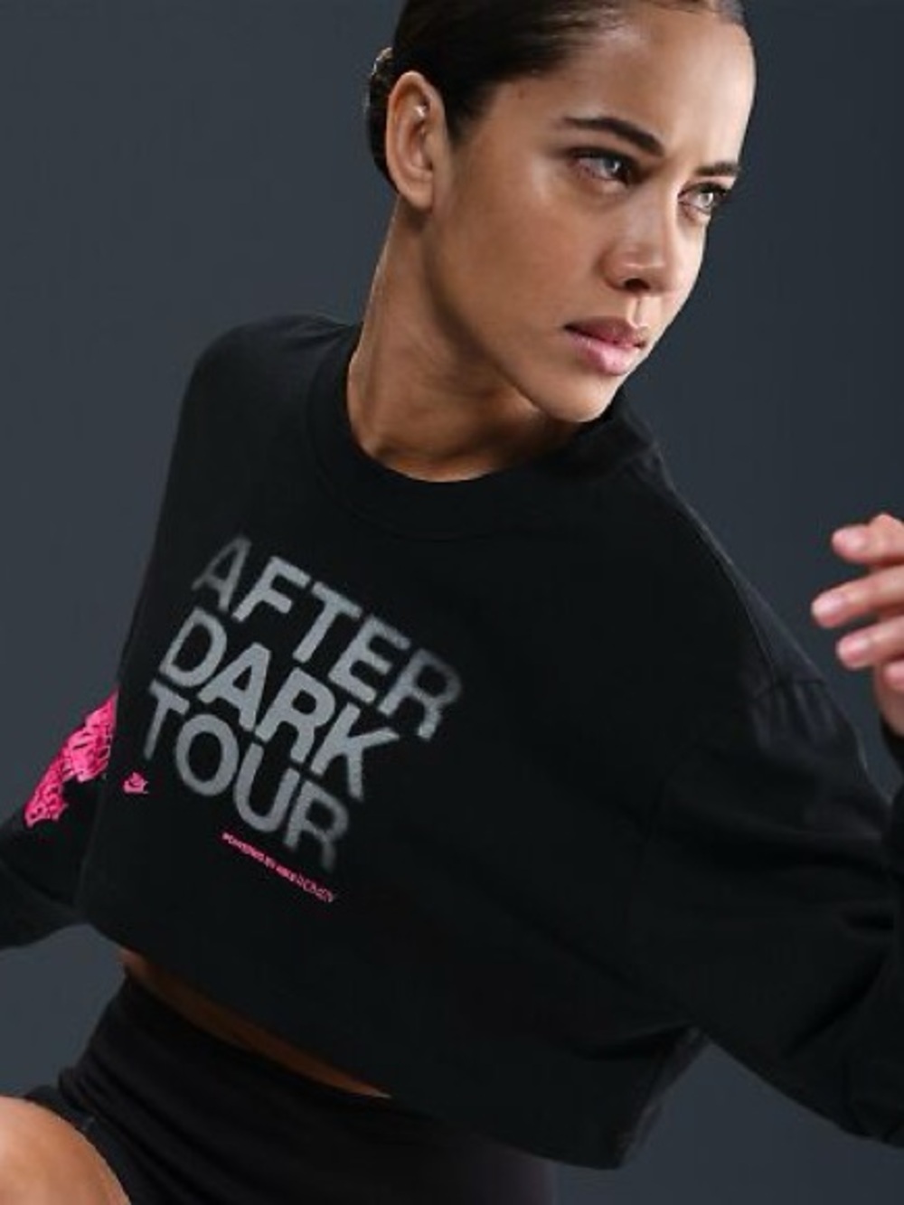 Nike After Dark Tour Women's Oversized Long-Sleeve Cropped T-Shirt - Picture 8 of 17